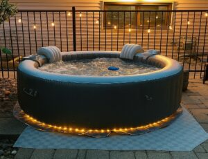 جکوزی قابل حمل بسیار مناسب برای گردش و تفریح خارج از خانه
